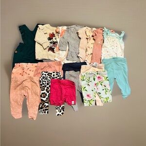 Lot Of 18 Pieces Baby Girl Clothes (0-3months) Pre-owned (#133)
